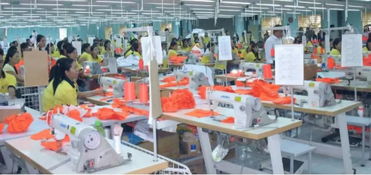 柬埔寨紡織業(yè)危機 400萬工人的生存與醫(yī)療困境